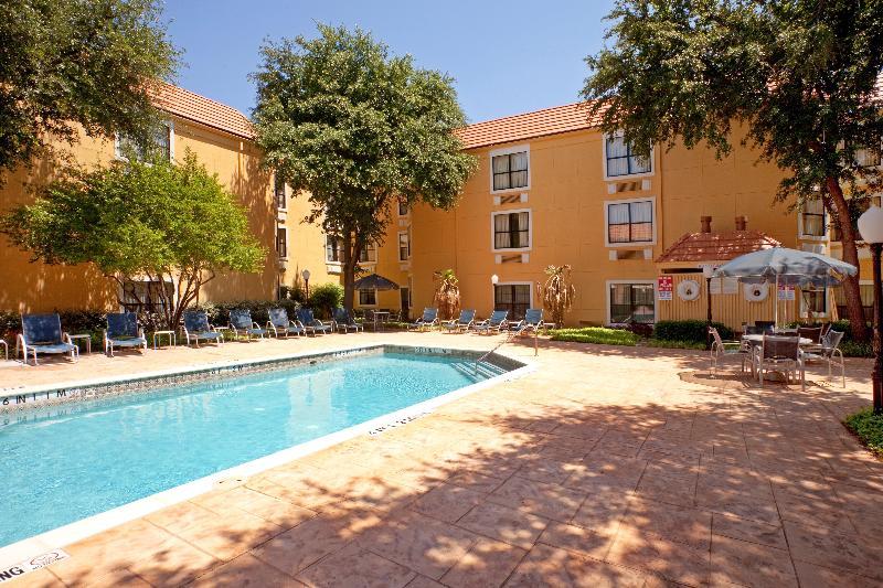 Holiday Inn Express Hotel & Suites Irving Dfw Airport North By Ihg Экстерьер фото